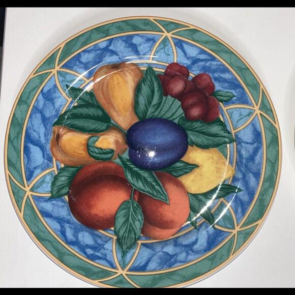 Victoria & Beale Casual Forbidden Fruit LUNCHEON SALAD PLATES 9024 Set of 4 - Picture 3 of 9